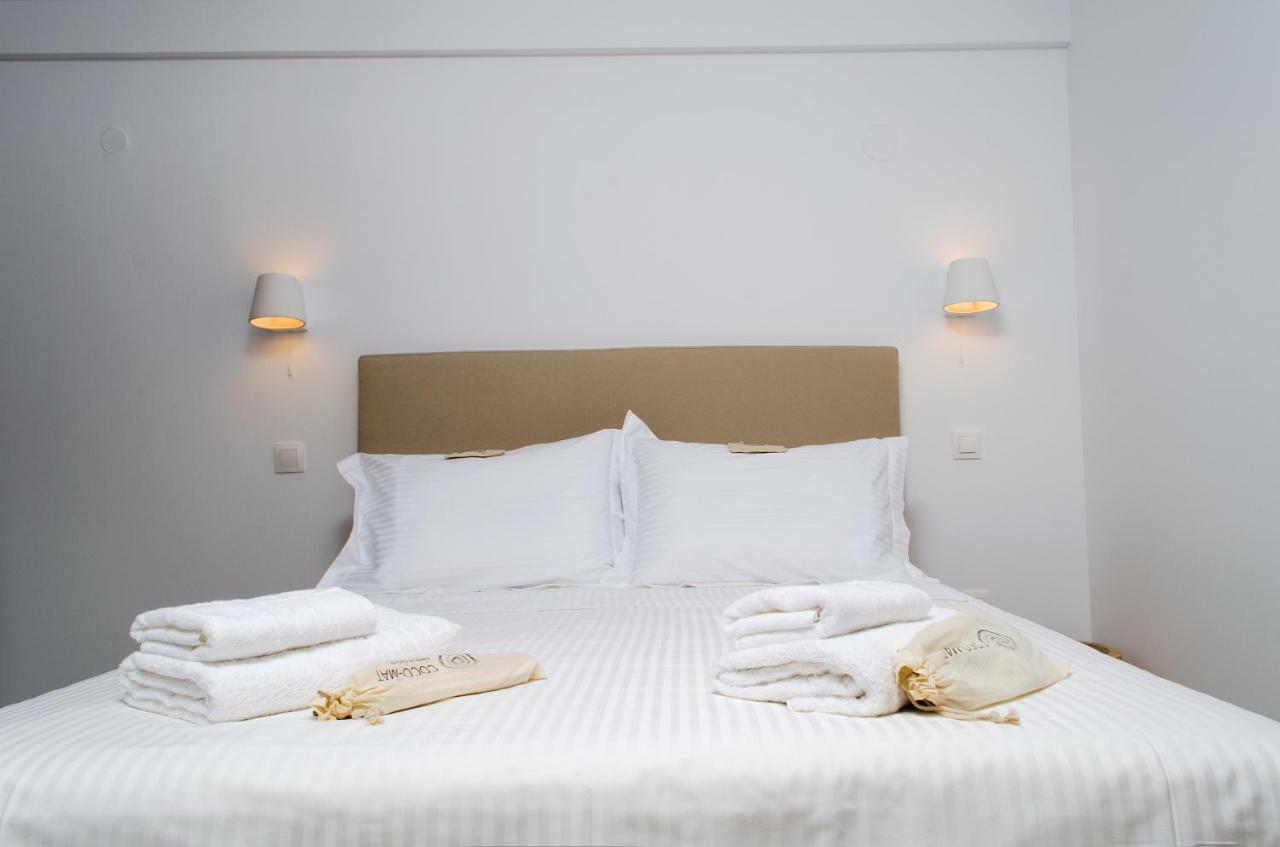 Thea Suites Nea Kallikrateia Bagian luar foto