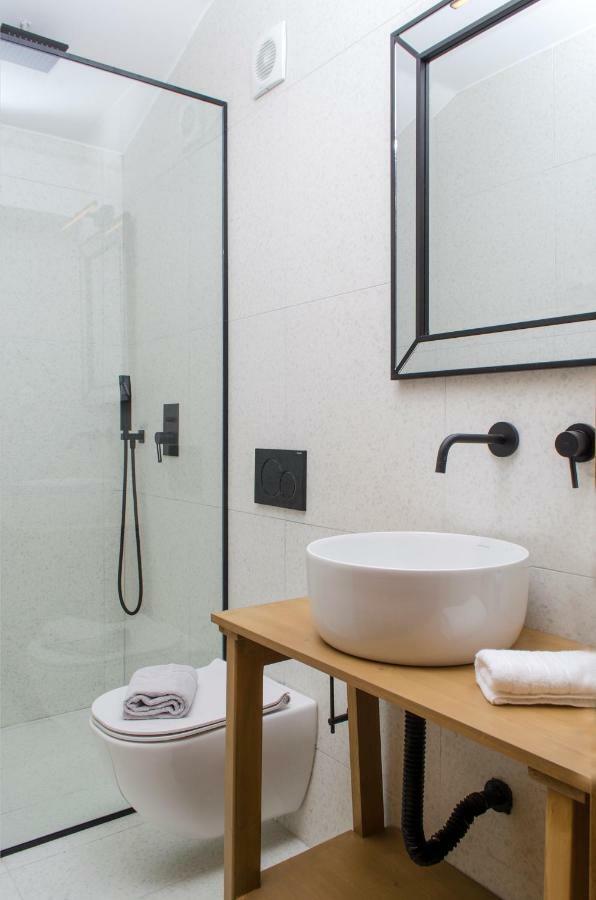 Thea Suites Nea Kallikrateia Bagian luar foto