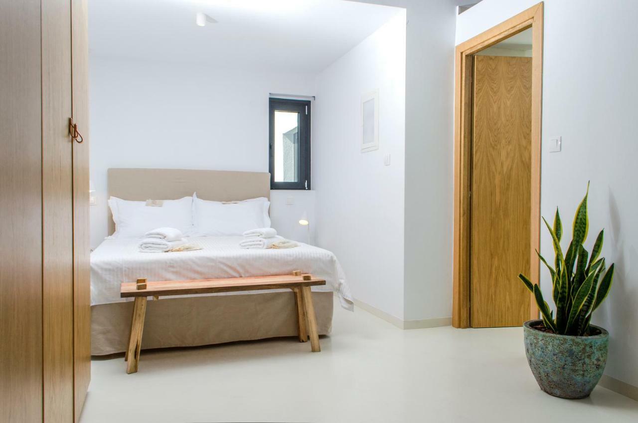 Thea Suites Nea Kallikrateia Bagian luar foto