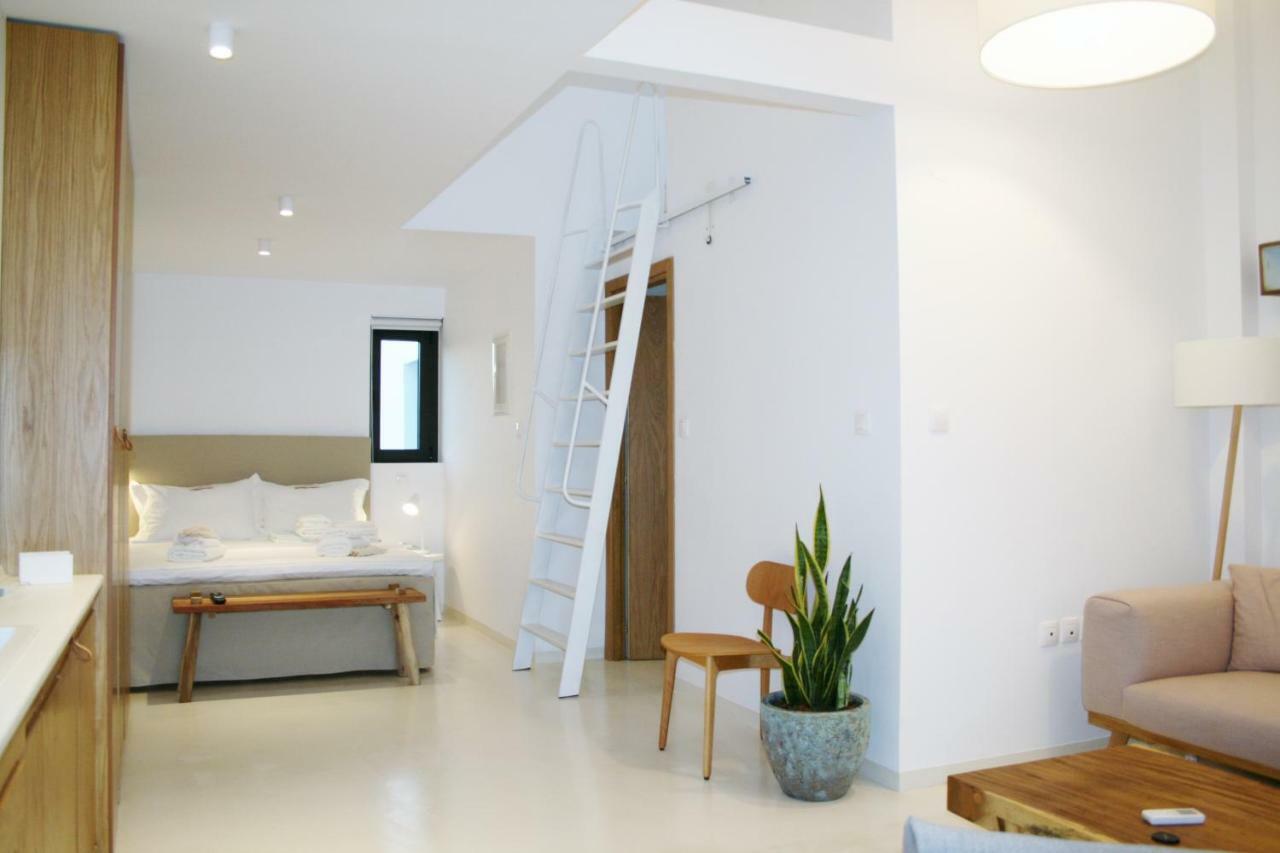 Thea Suites Nea Kallikrateia Bagian luar foto